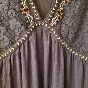 Long sleeve top. Never worn, only tried on before I purchased it.